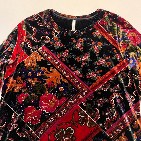 Black Velvet Floral Patchwork Artsy Boho Indie Eclectic Y2K Top Size M - Picture 2 of 8
